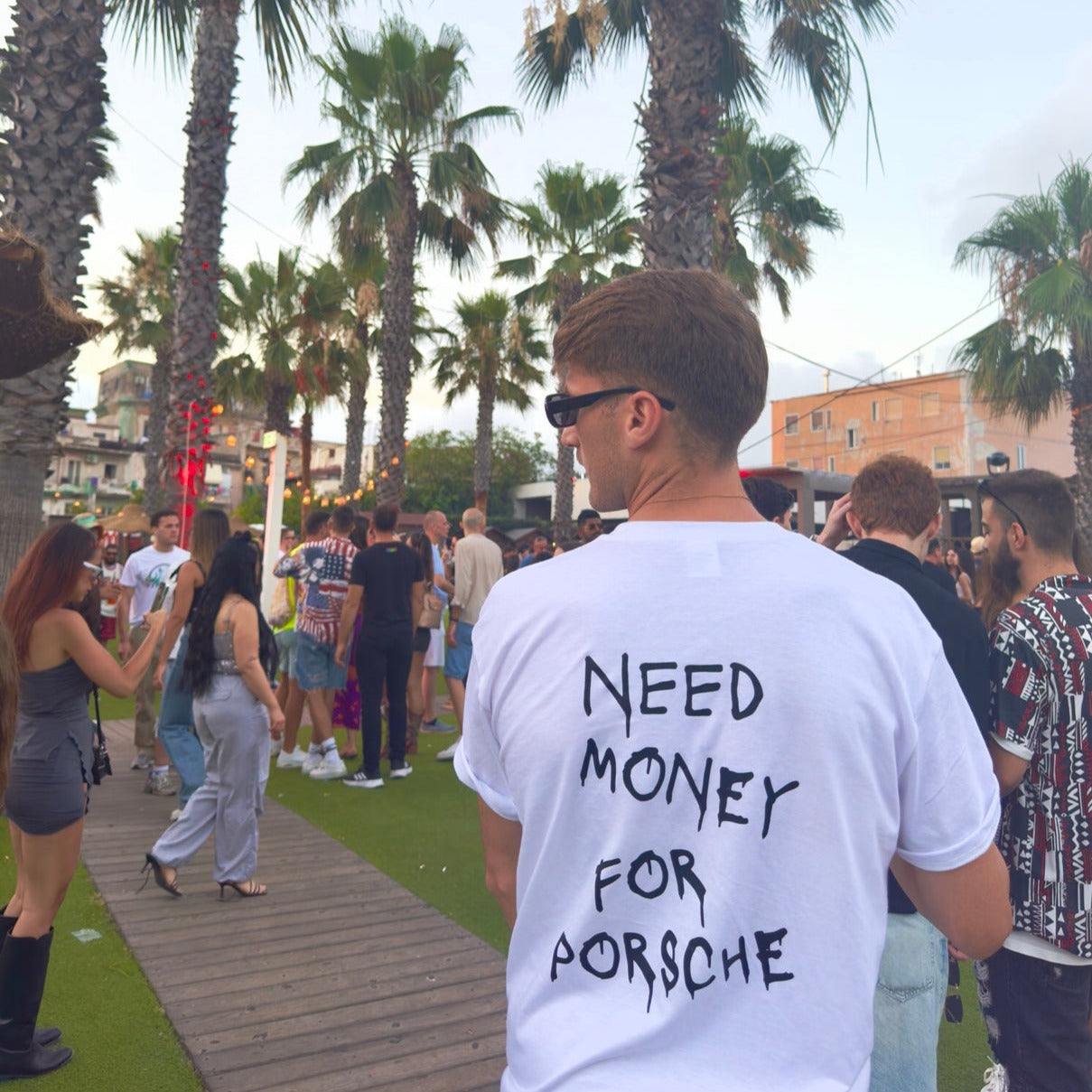 MONEY FOR PORSCHE